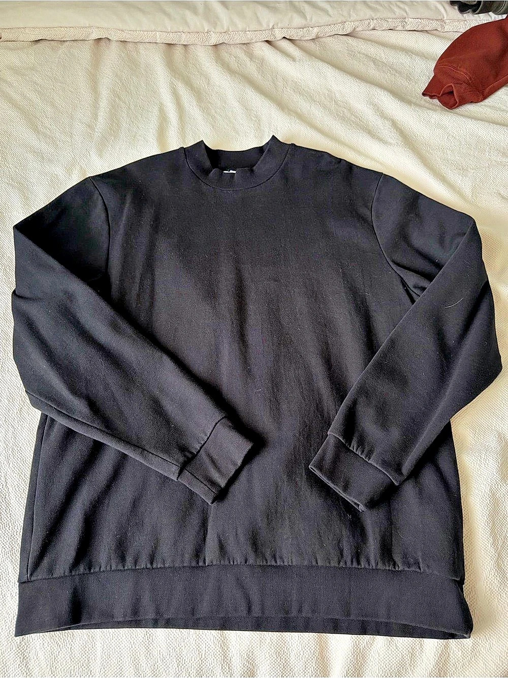 Zara Long Sleeve Sweatshirt in Black Size XL